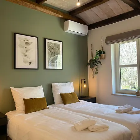 Hotel Landgoed De Hoogmolen 2*